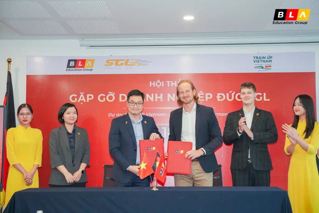 Ký kết hợp tác đơn lái tàu