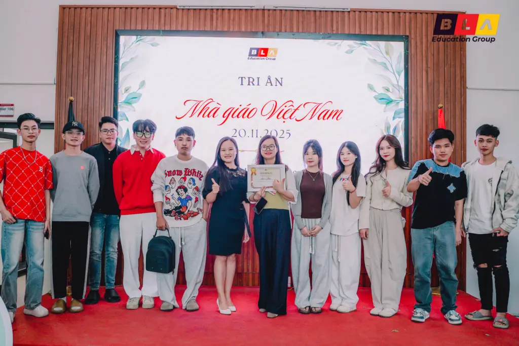 2011 ngày nhà giáo việt nam tại BLA (17)