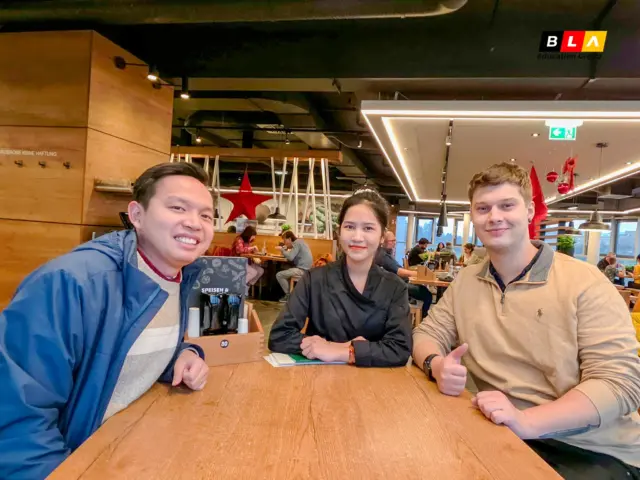 BLA gặp gỡ học viên làm tại XXXLUTZ