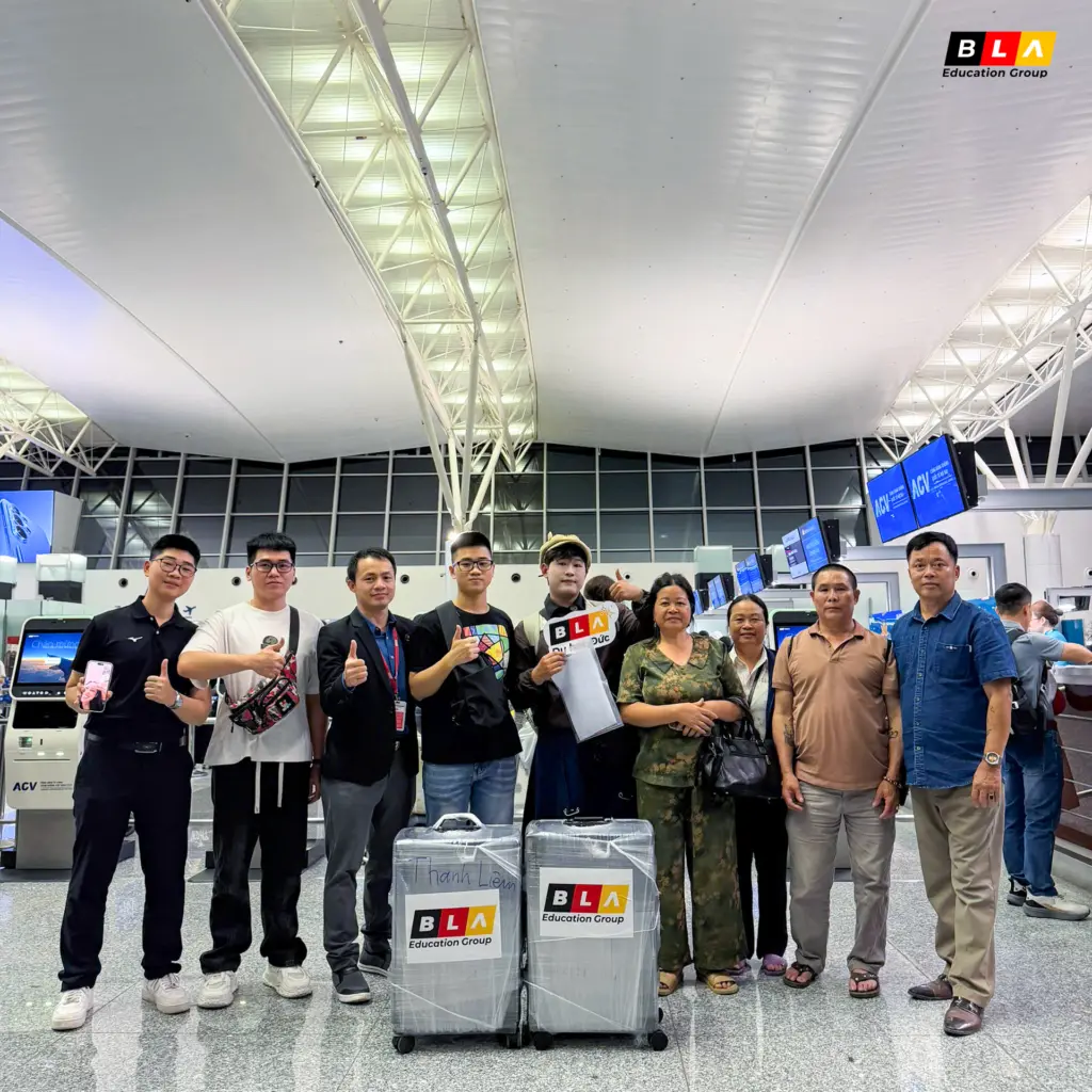tiễn bay học viên du học đức (2)