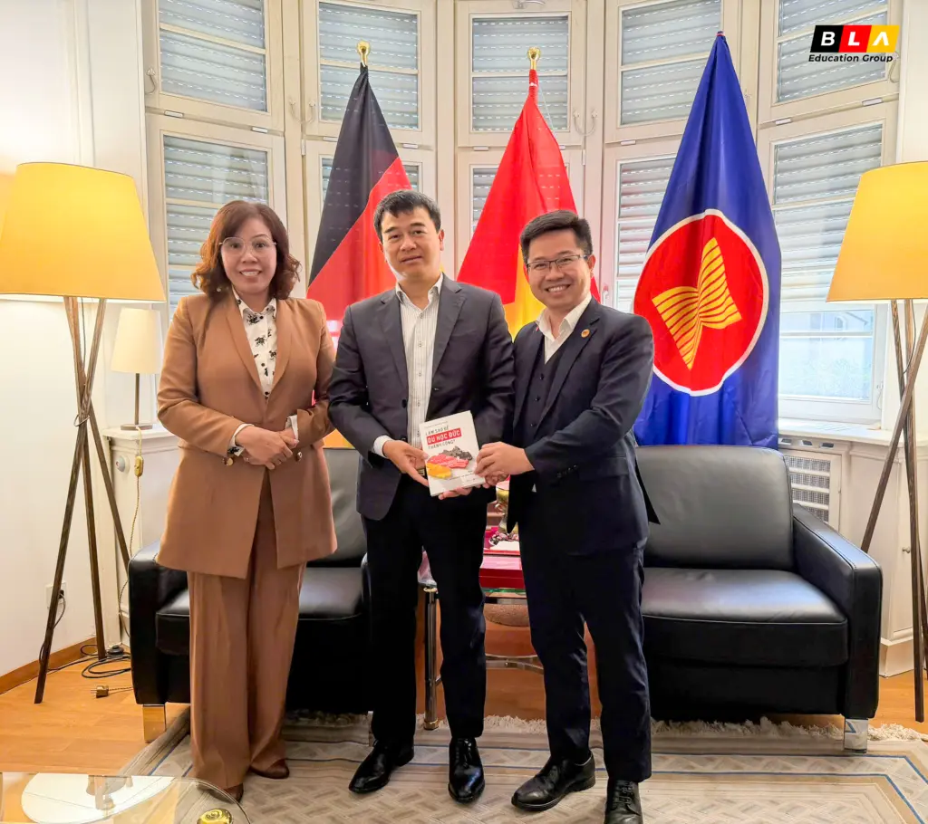 2026 04 Tại Đức 14