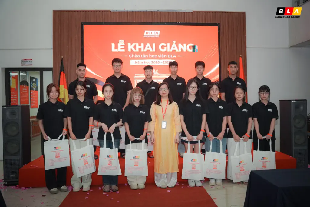 2026 07 Khai giang 2026 2027 162