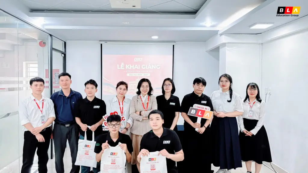 2026 08 khai giảng 4